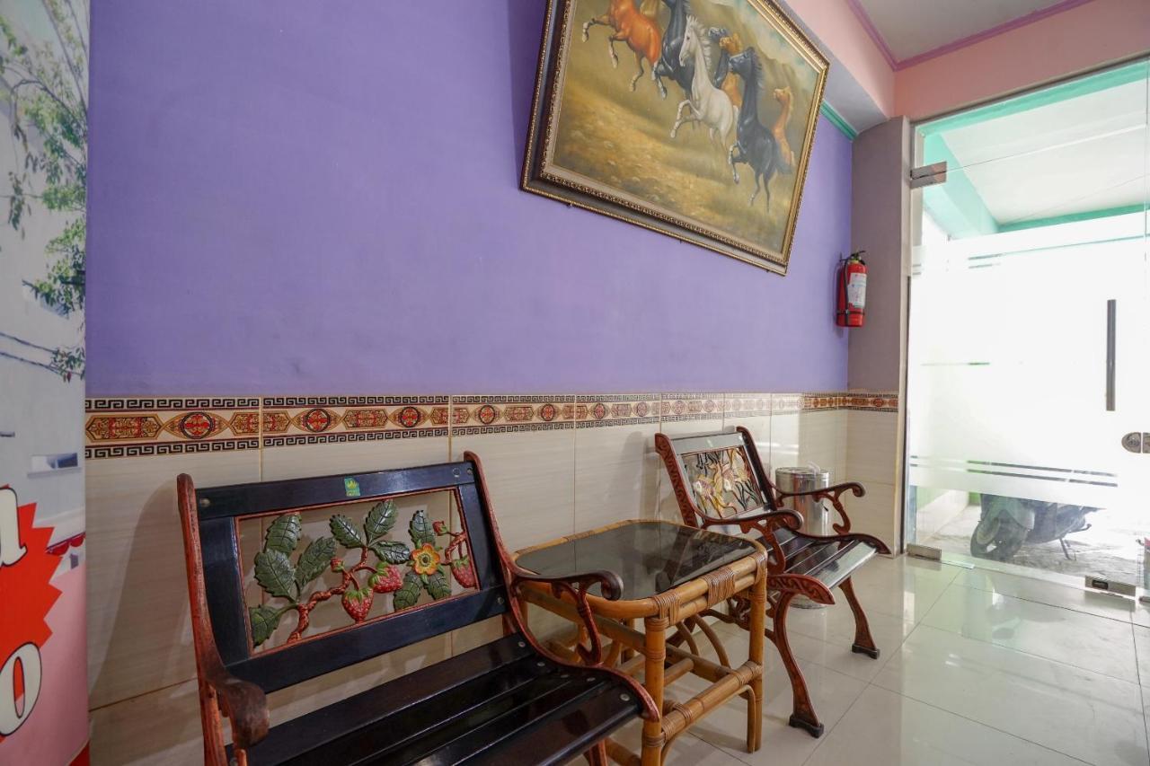 Oyo 1495 Hotel Lendosis Palembang Bagian luar foto